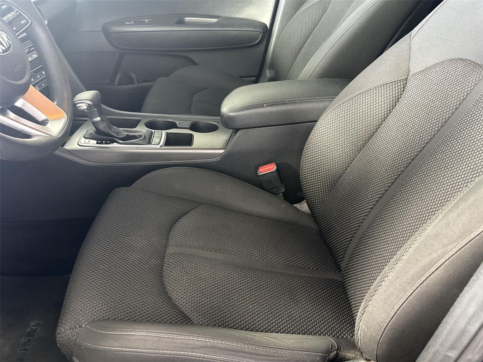 Thumbnail: 2019 Kia Optima - 11