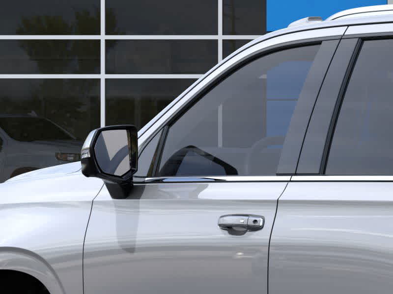 Thumbnail: 2025 Chevrolet Tahoe - 12