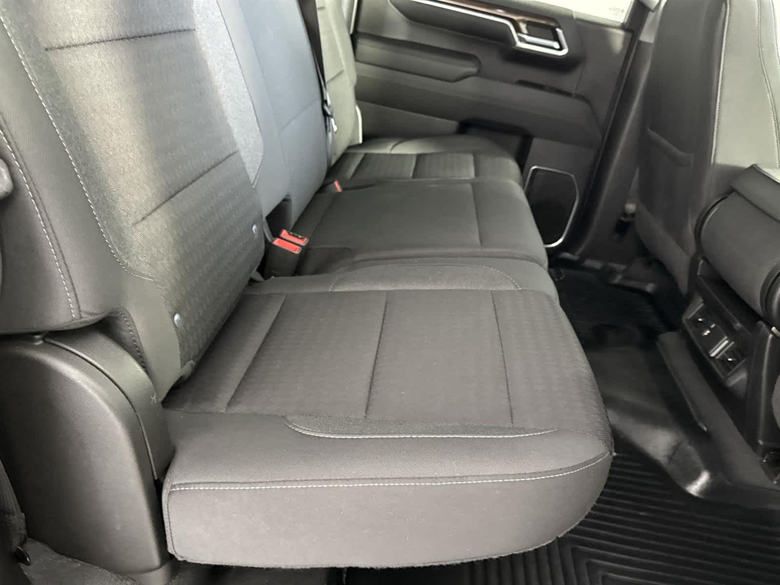 Thumbnail: 2022 Chevrolet Silverado 1500 - 14