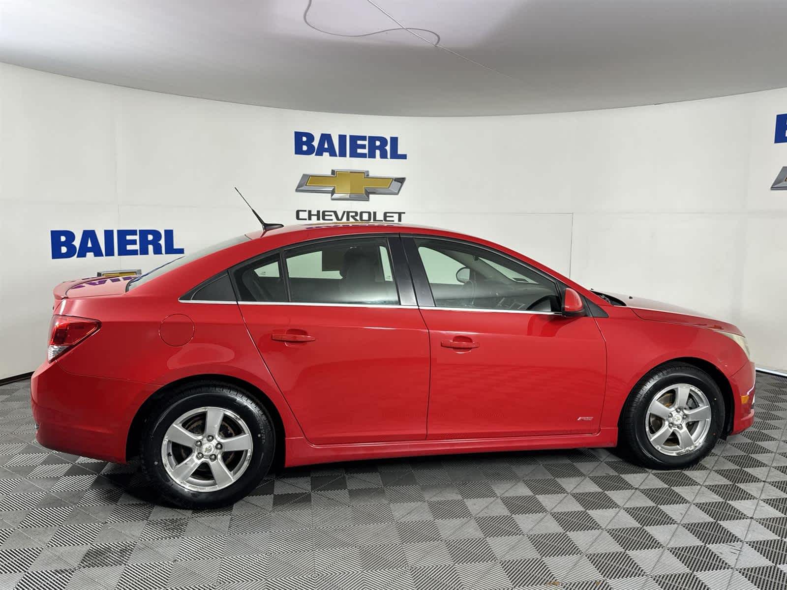 Thumbnail: 2013 Chevrolet Cruze - 6