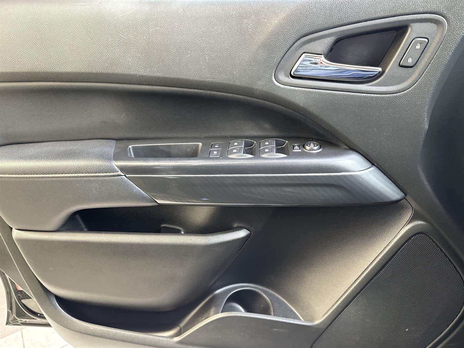 Thumbnail: 2022 GMC Canyon - 22