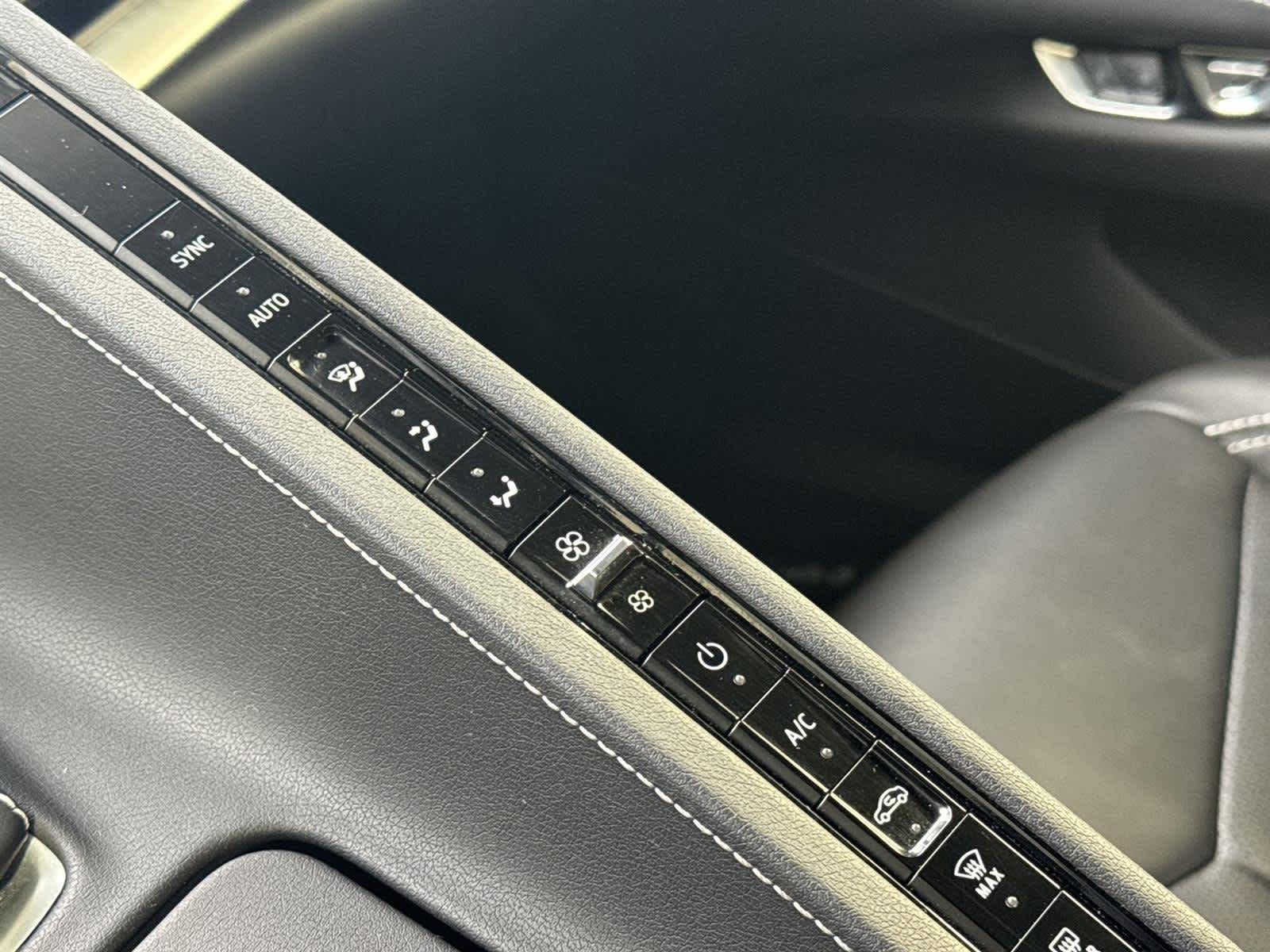 Thumbnail: 2024 Chevrolet Corvette - 18