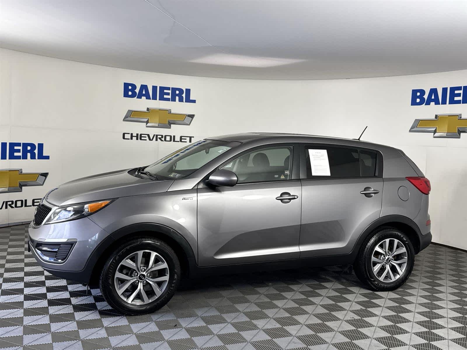Thumbnail: 2016 Kia Sportage - 2