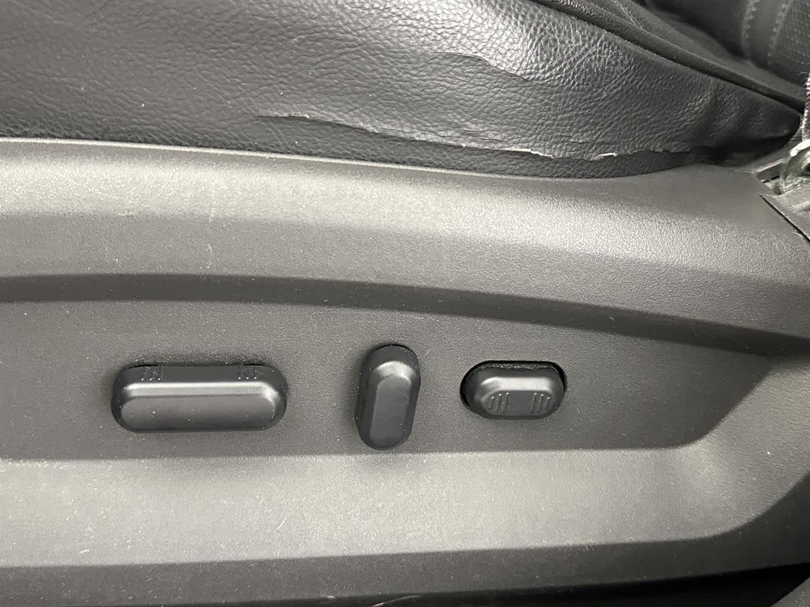 Thumbnail: 2014 Lincoln MKX - 12