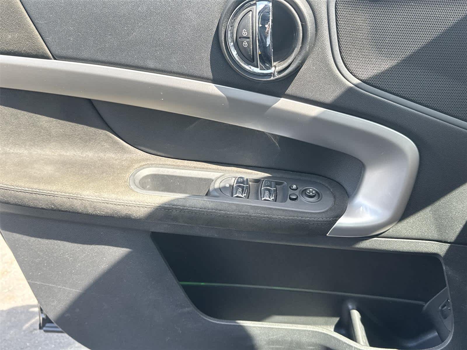 Thumbnail: 2020 MINI Cooper Countryman - 20