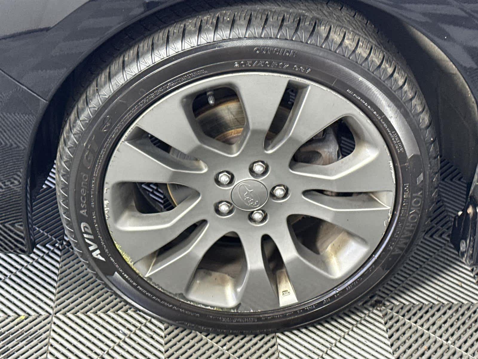 Thumbnail: 2013 Subaru Impreza - 10