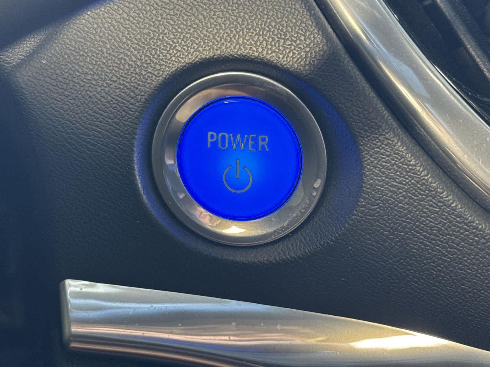 Thumbnail: 2018 Chevrolet Volt - 27
