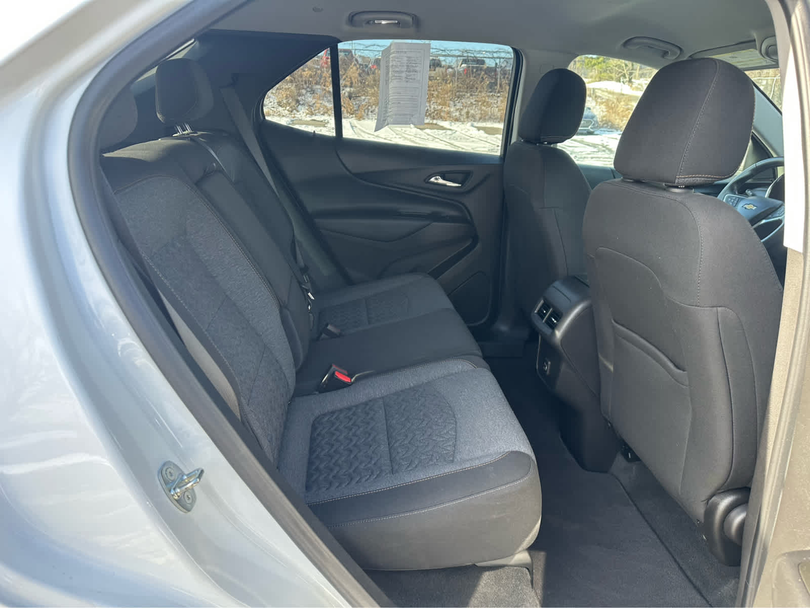 Thumbnail: 2022 Chevrolet Equinox - 21