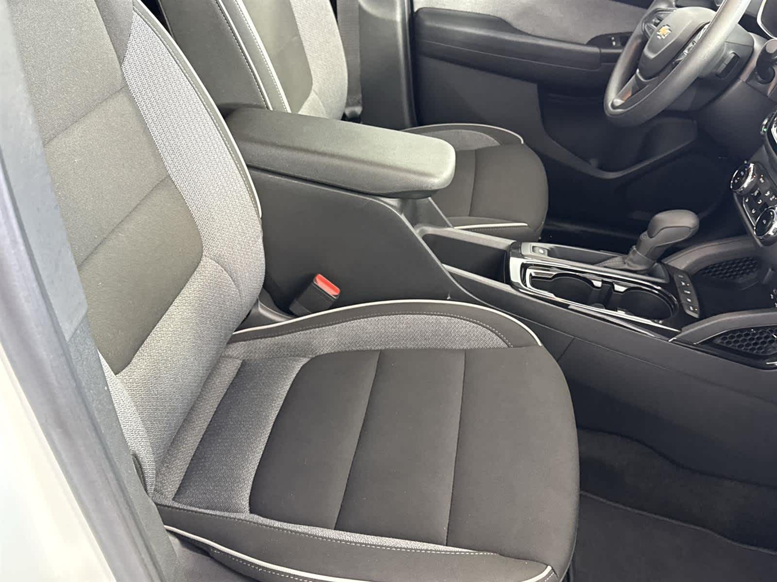 Thumbnail: 2023 Chevrolet TrailBlazer - 16