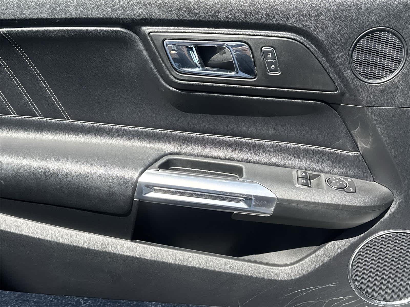 Thumbnail: 2017 Ford Mustang - 19