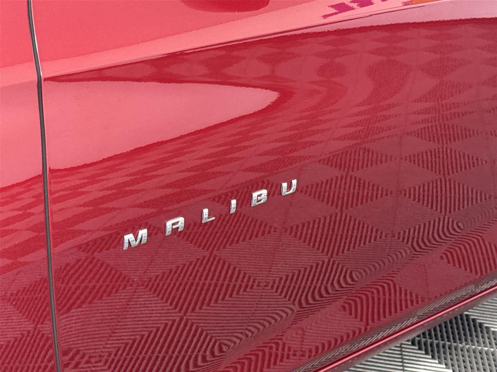 Thumbnail: 2023 Chevrolet Malibu - 10