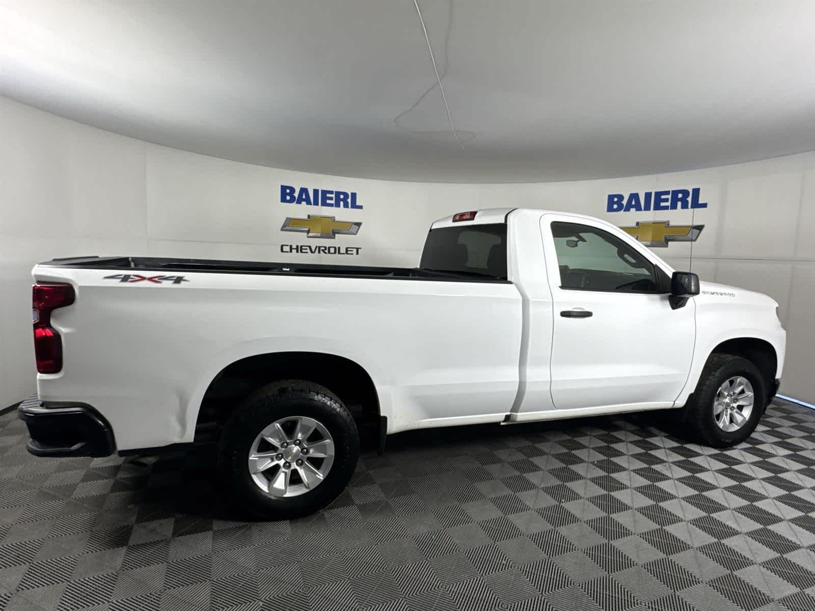 Thumbnail: 2021 Chevrolet Silverado 1500 - 6