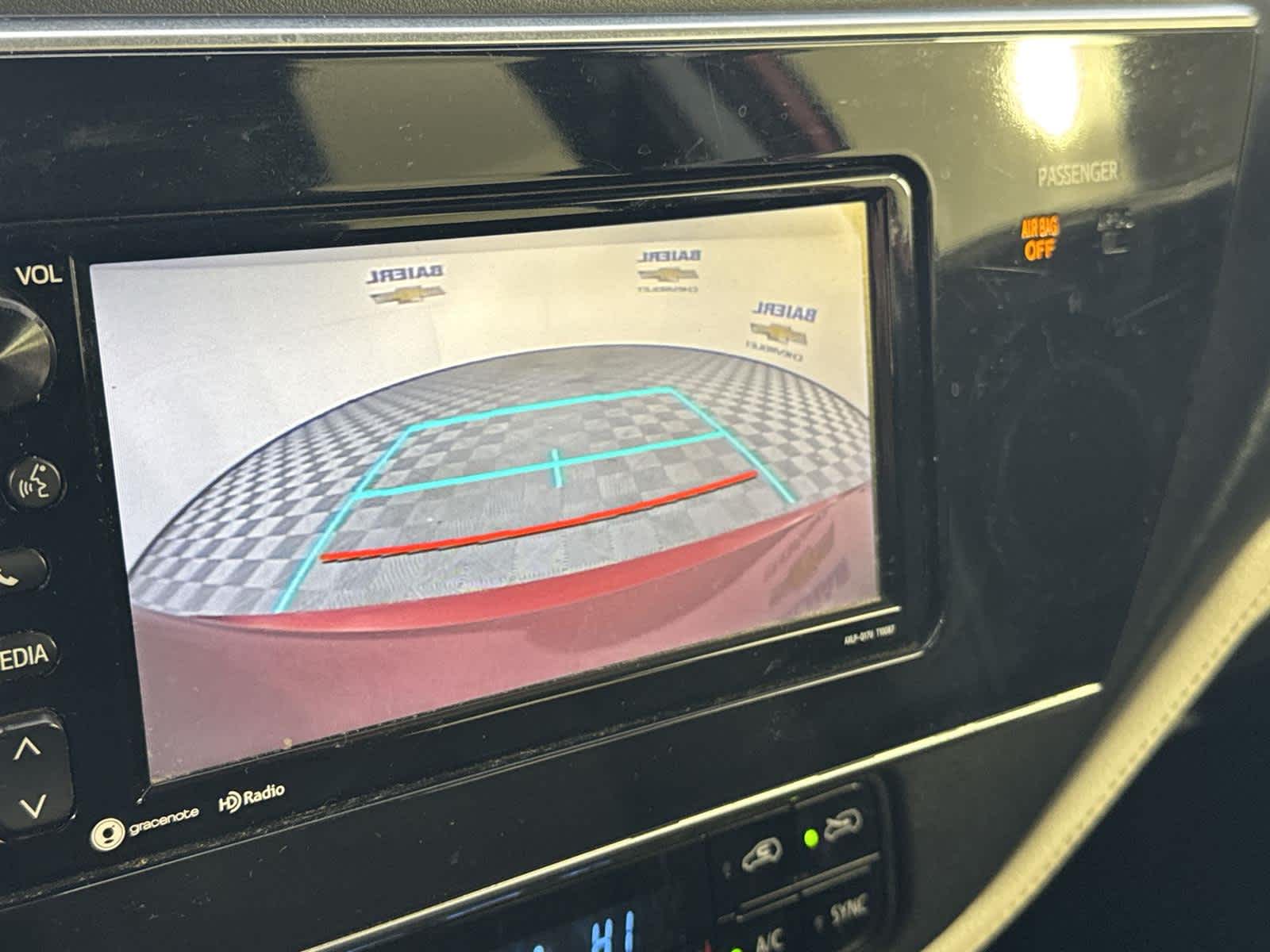 Thumbnail: 2018 Toyota Corolla iM - 18