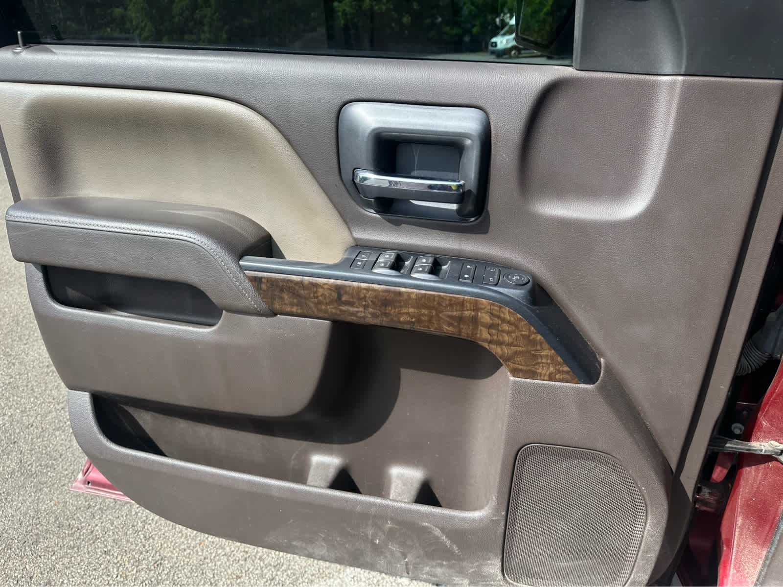 Thumbnail: 2017 Chevrolet Silverado 1500 - 18