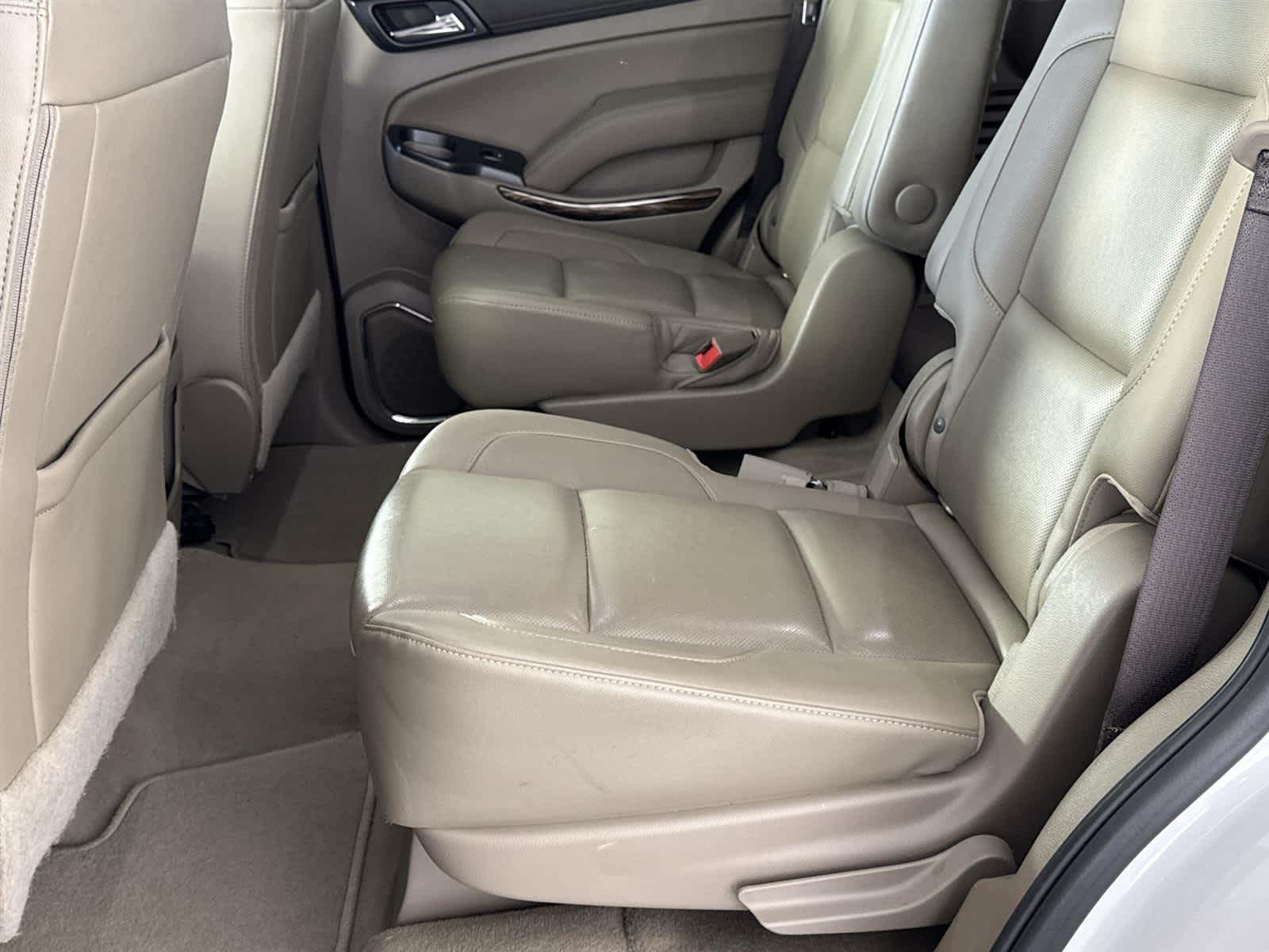 Thumbnail: 2019 GMC Yukon - 15