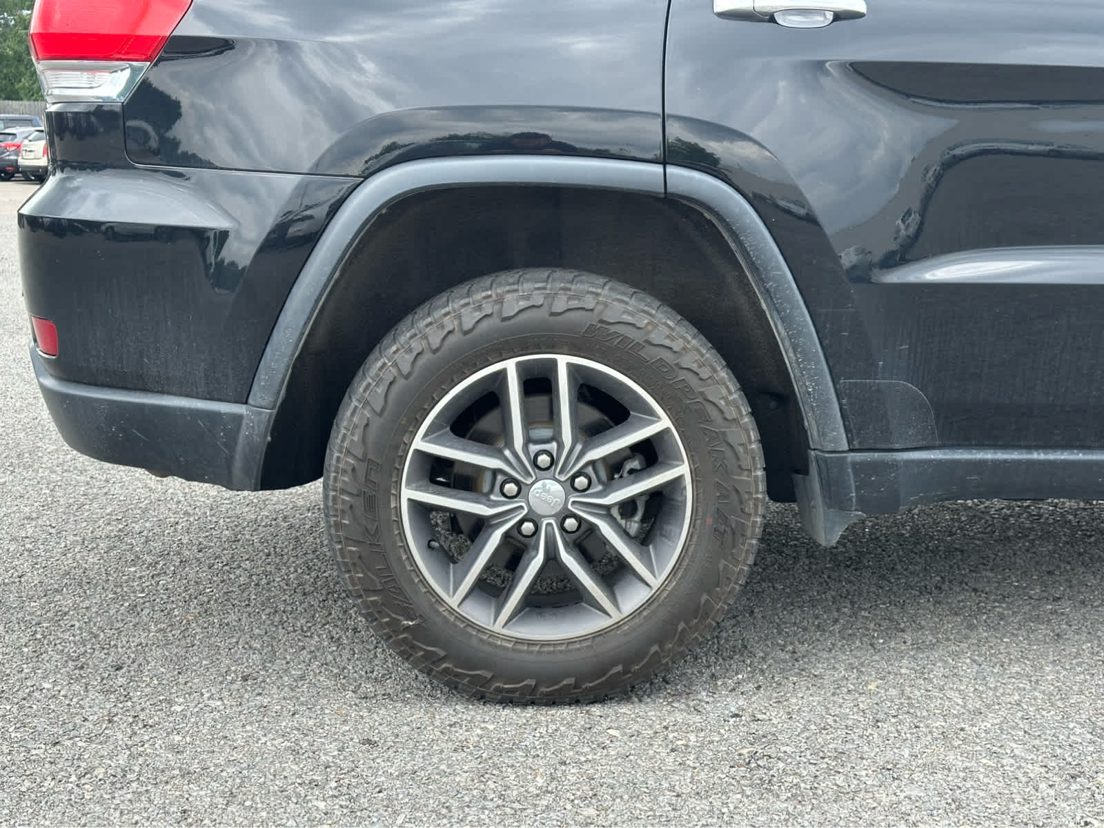 Thumbnail: 2018 Jeep Grand Cherokee - 26