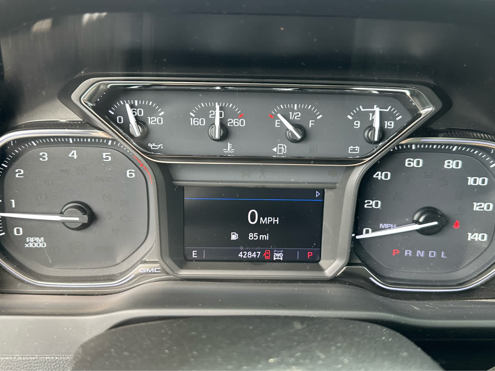 Thumbnail: 2022 GMC Sierra 2500 - 13