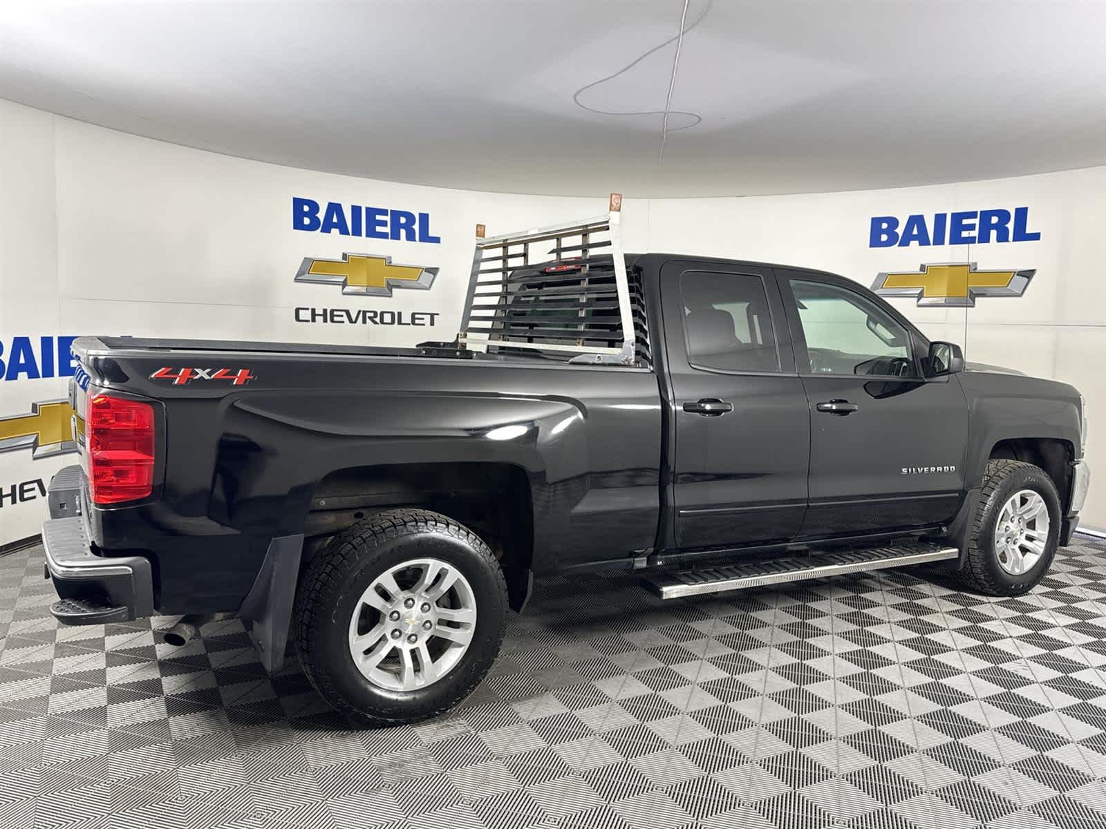 Thumbnail: 2019 Chevrolet Silverado 1500 - 6