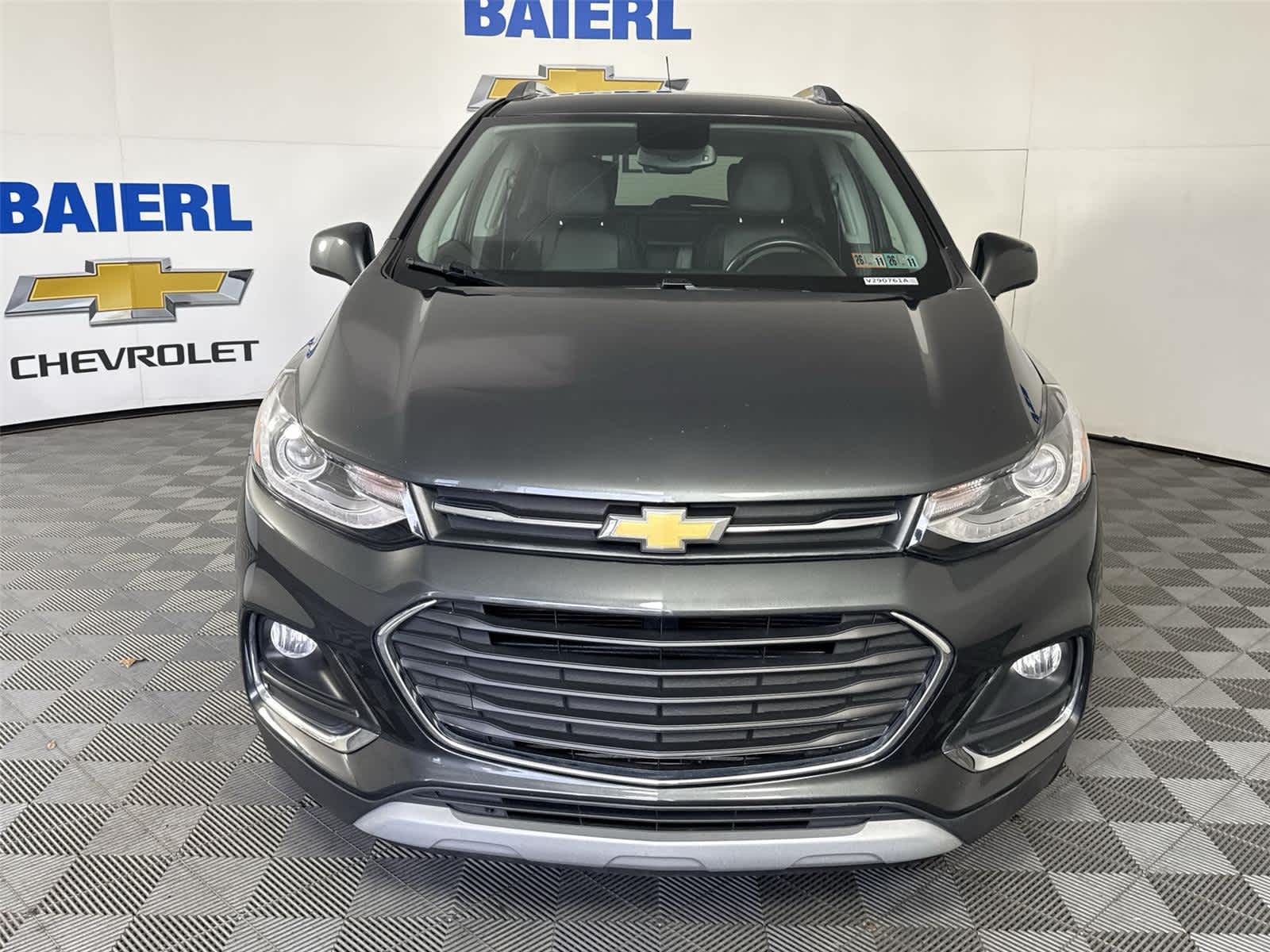 Thumbnail: 2017 Chevrolet Trax - 8