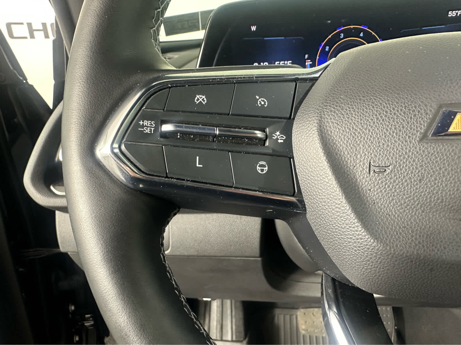 Thumbnail: 2024 Chevrolet Traverse - 18