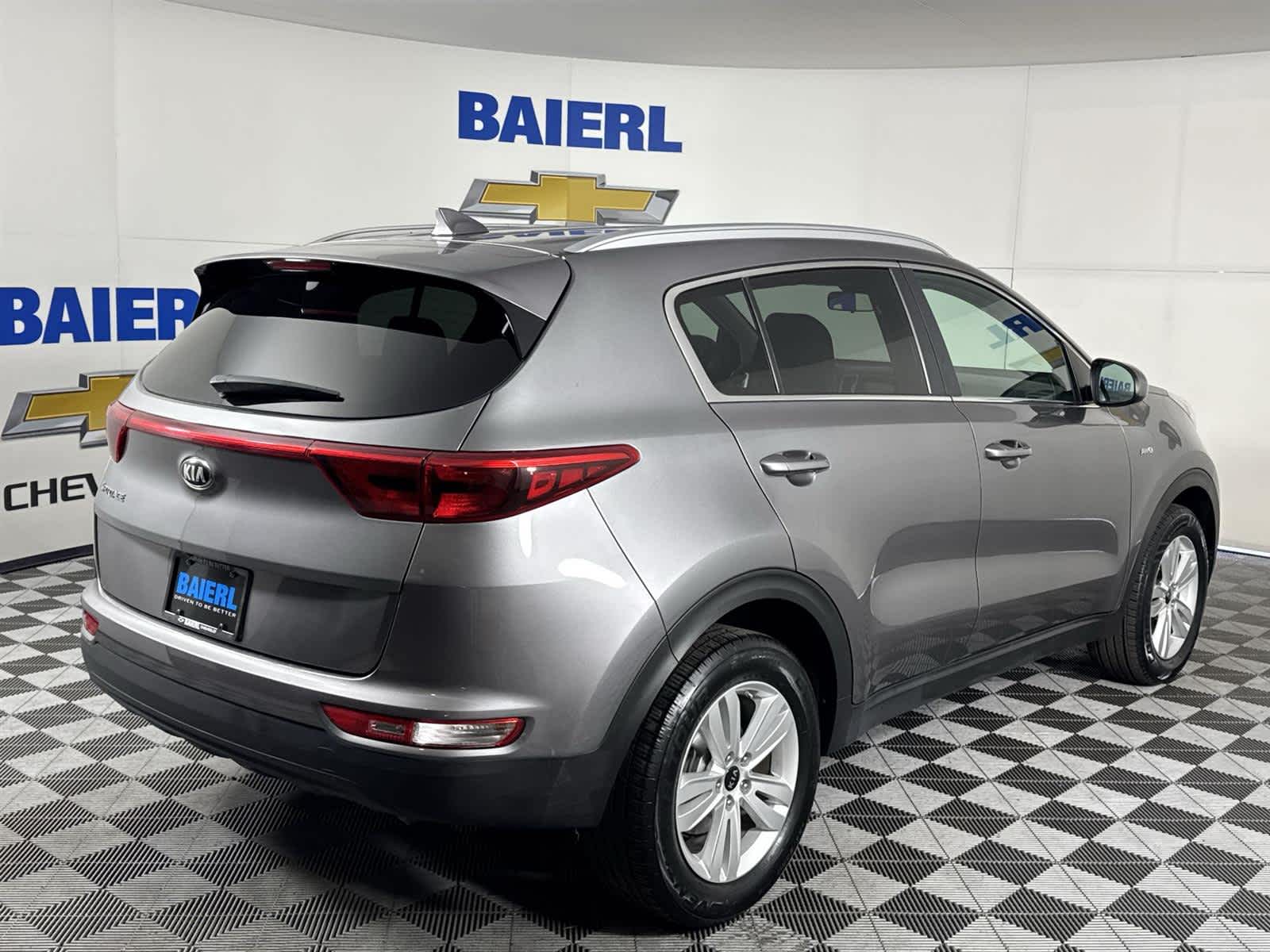 Thumbnail: 2017 Kia Sportage - 5