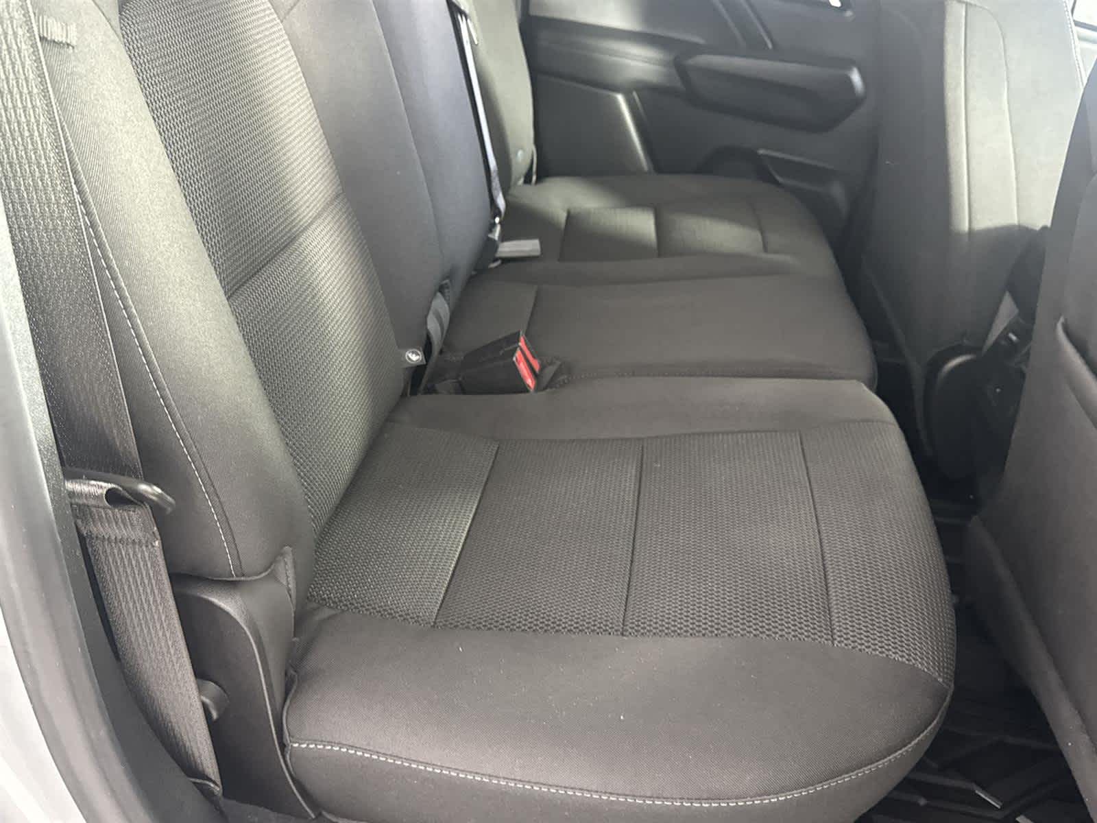 Thumbnail: 2024 Chevrolet Colorado - 15