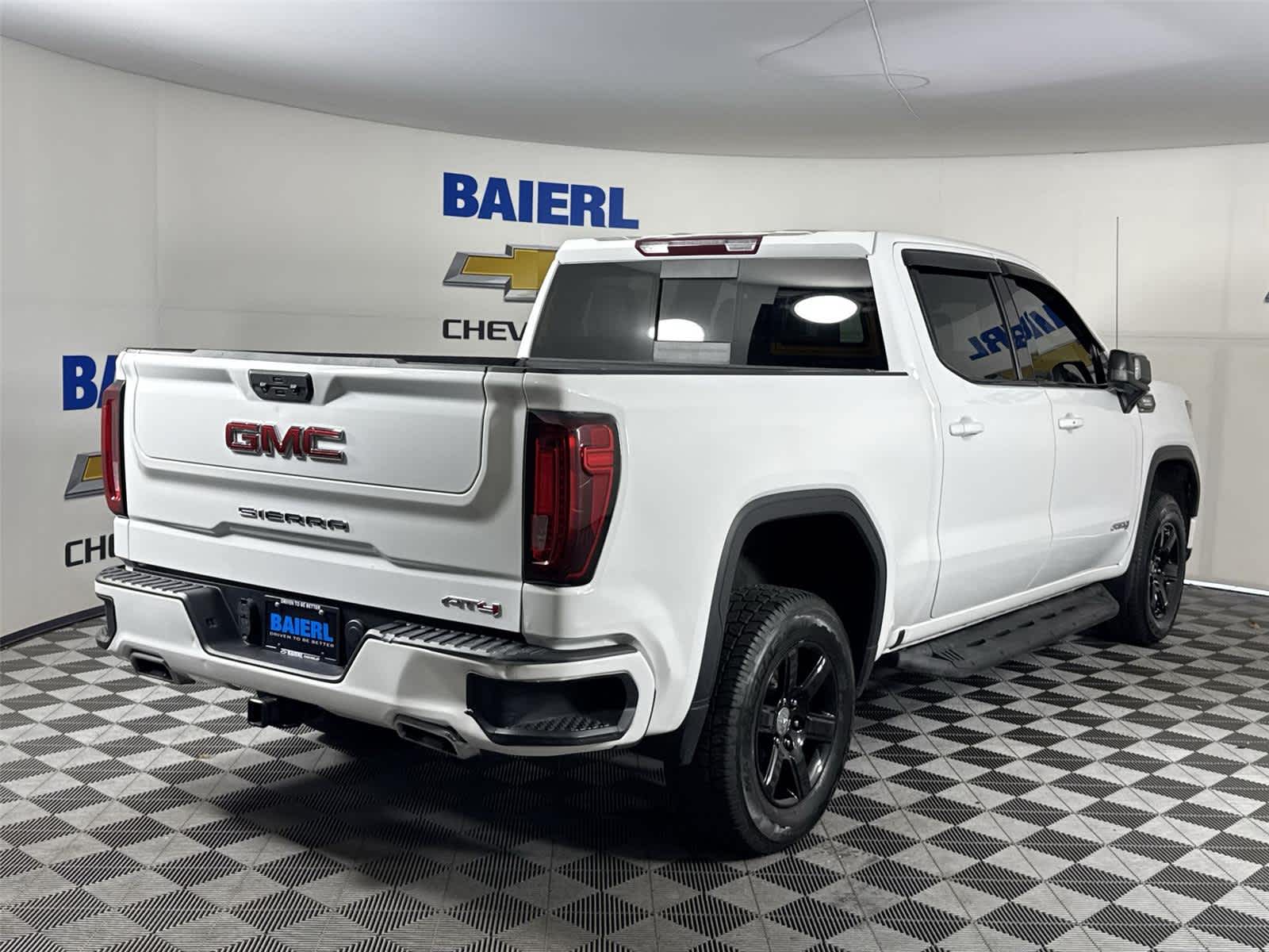 Thumbnail: 2022 GMC Sierra 1500 - 5