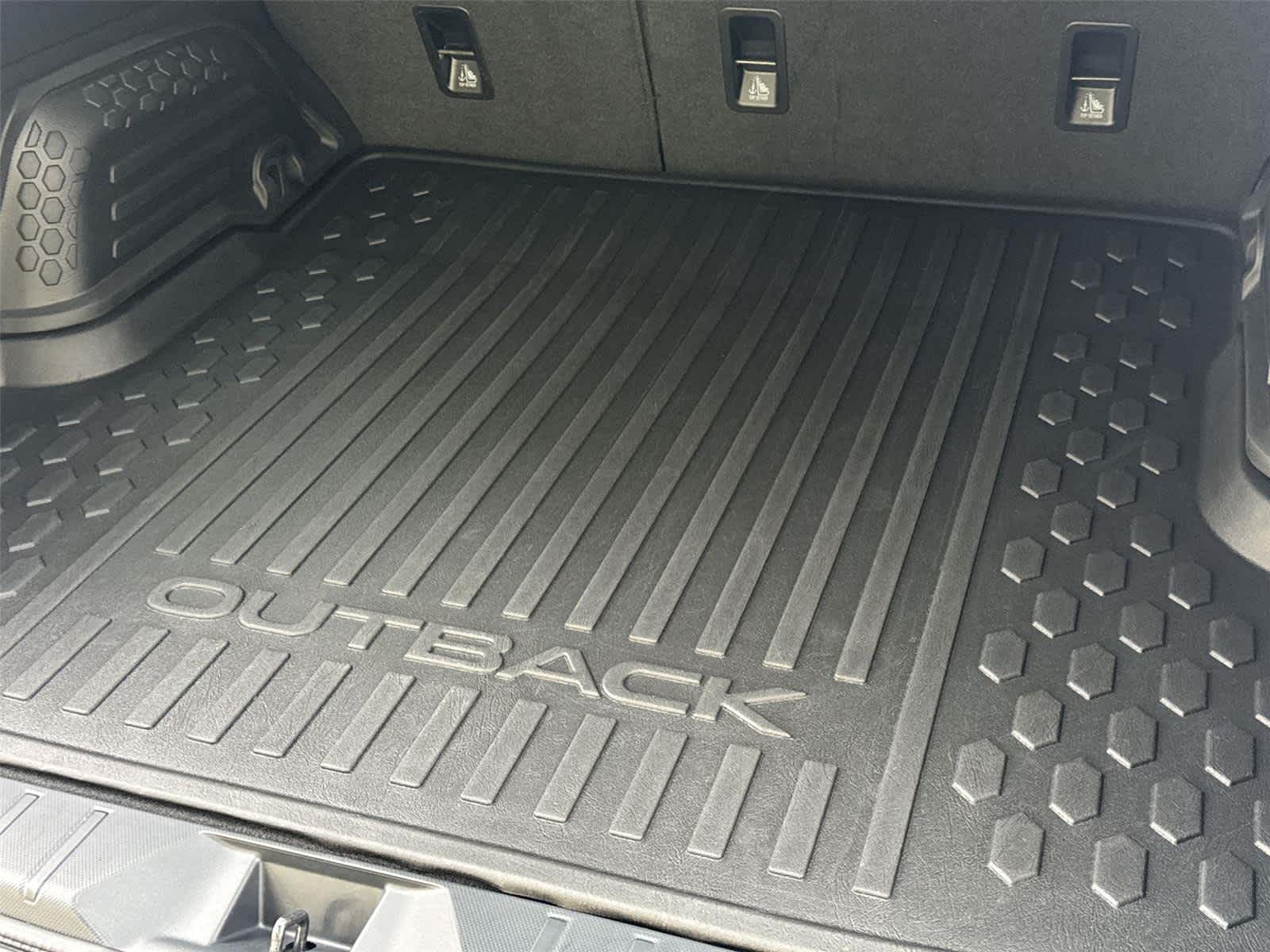 Thumbnail: 2025 Subaru Outback - 14