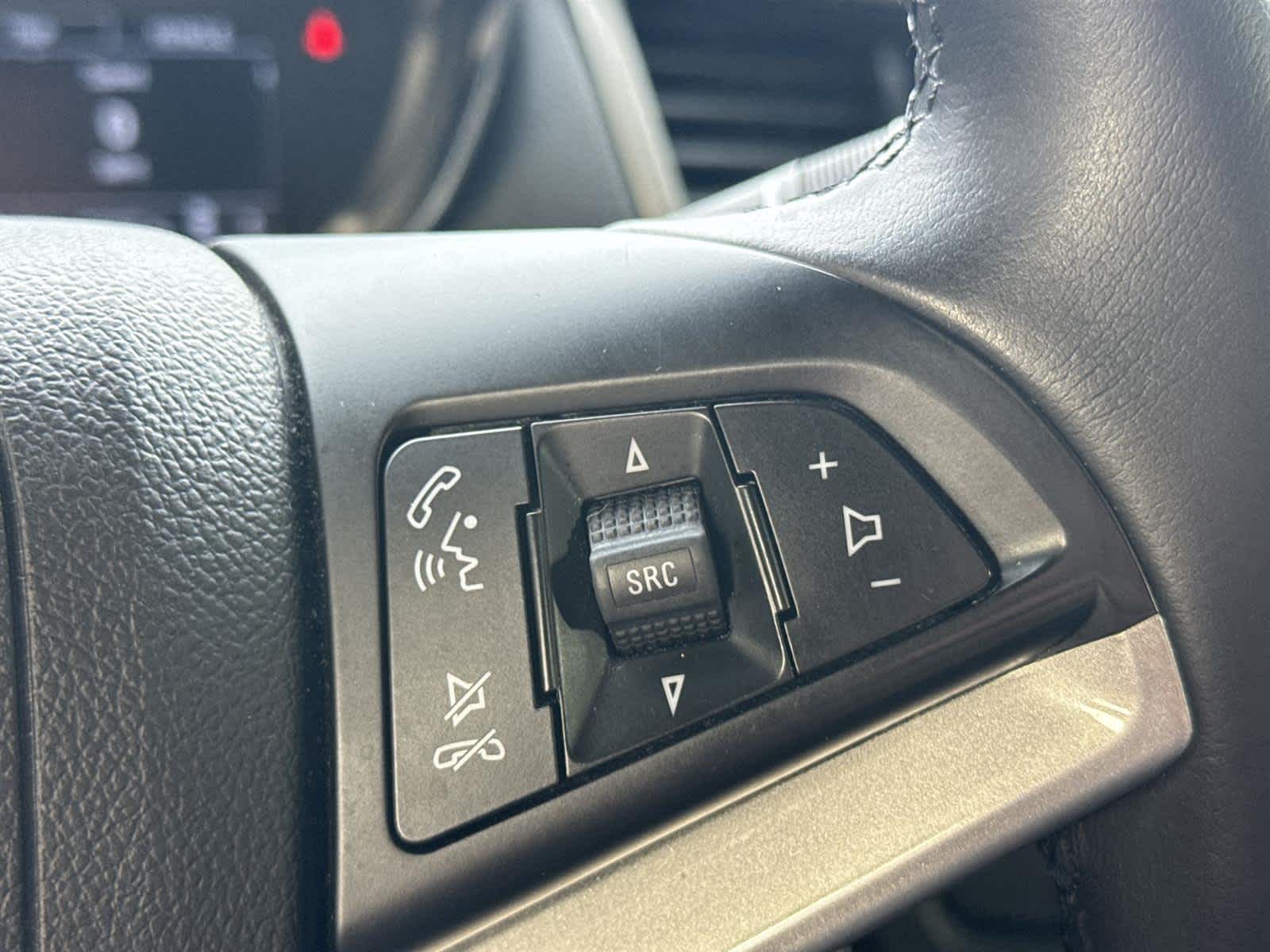 Thumbnail: 2020 Chevrolet Trax - 25