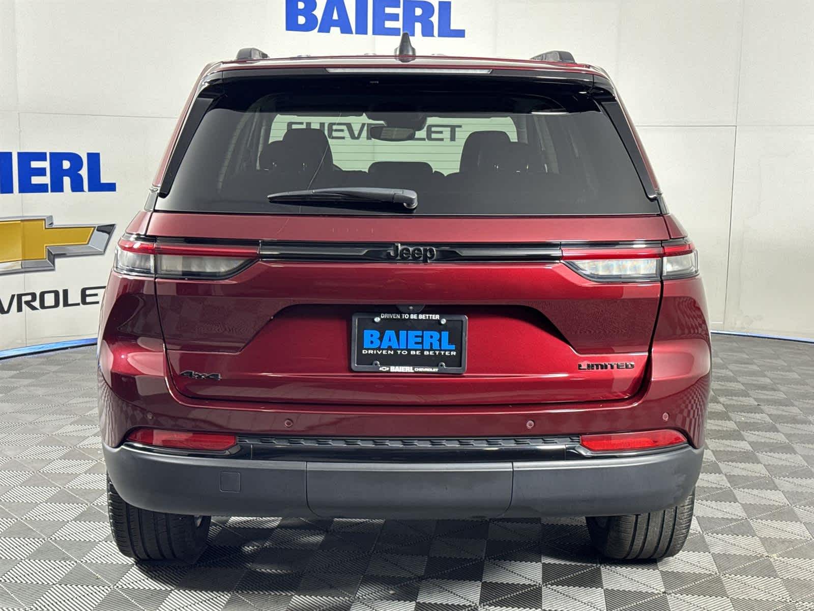 Thumbnail: 2023 Jeep Grand Cherokee - 4