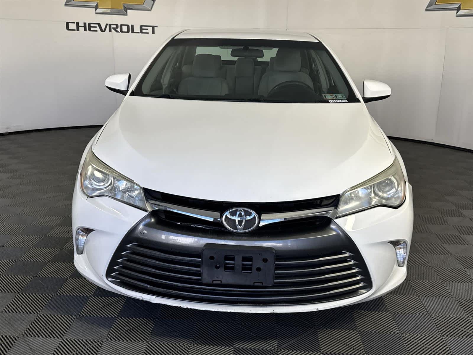 Thumbnail: 2016 Toyota Camry - 8