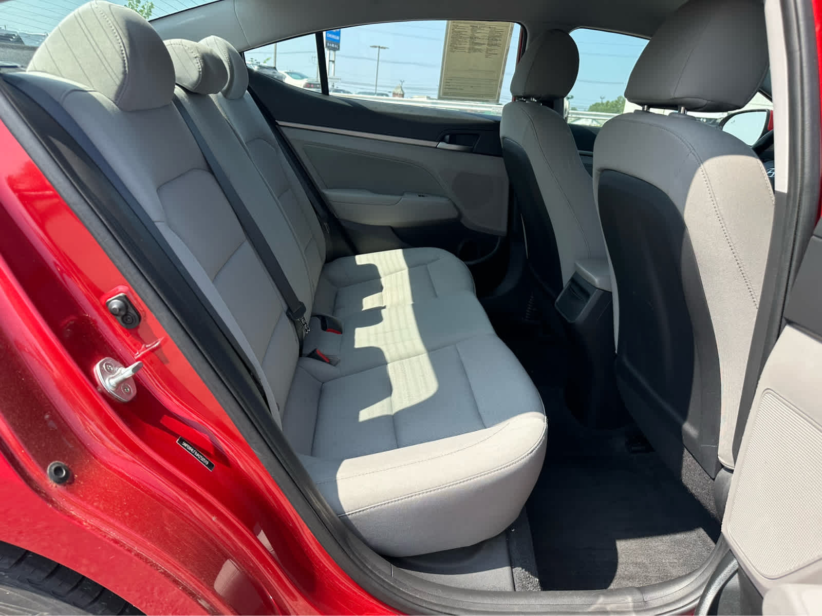 Thumbnail: 2018 Hyundai Elantra - 20