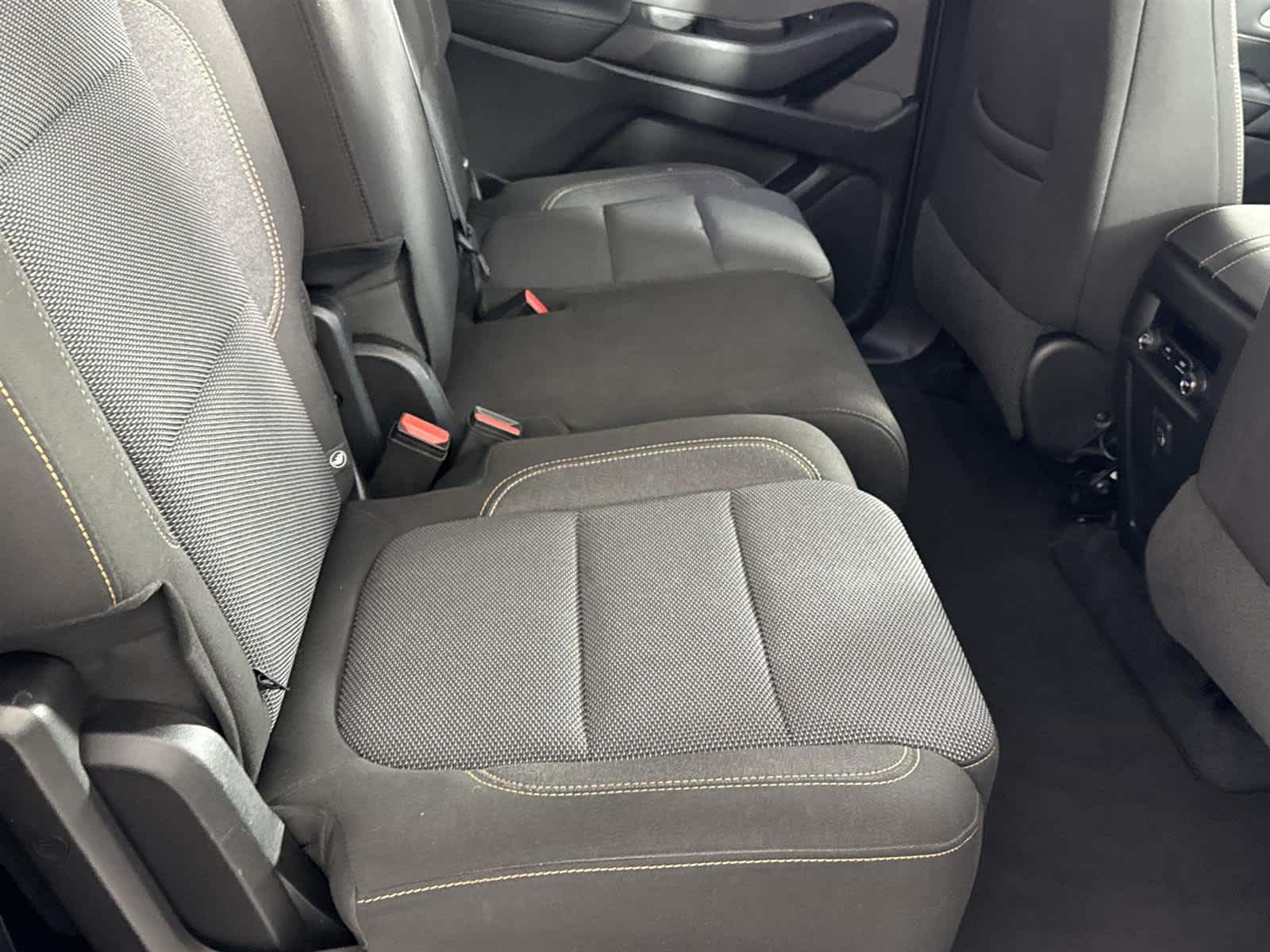 Thumbnail: 2021 Chevrolet Traverse - 13