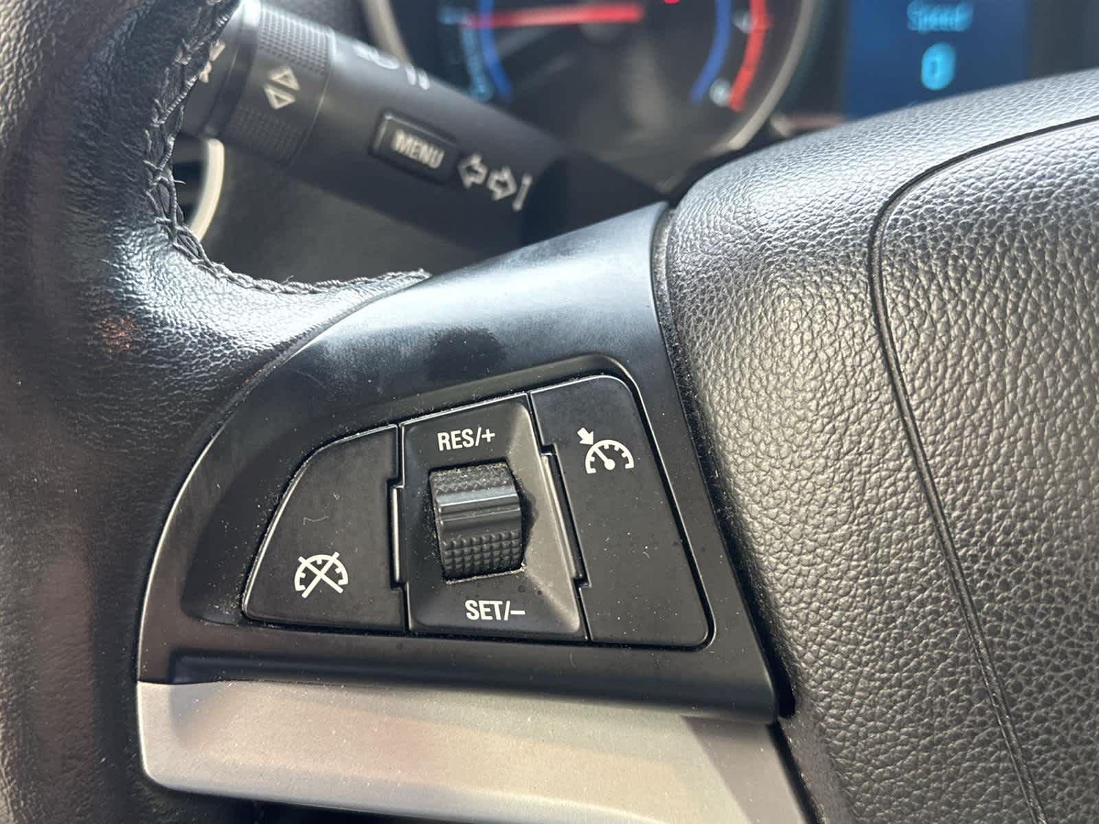 Thumbnail: 2014 Chevrolet Cruze - 24