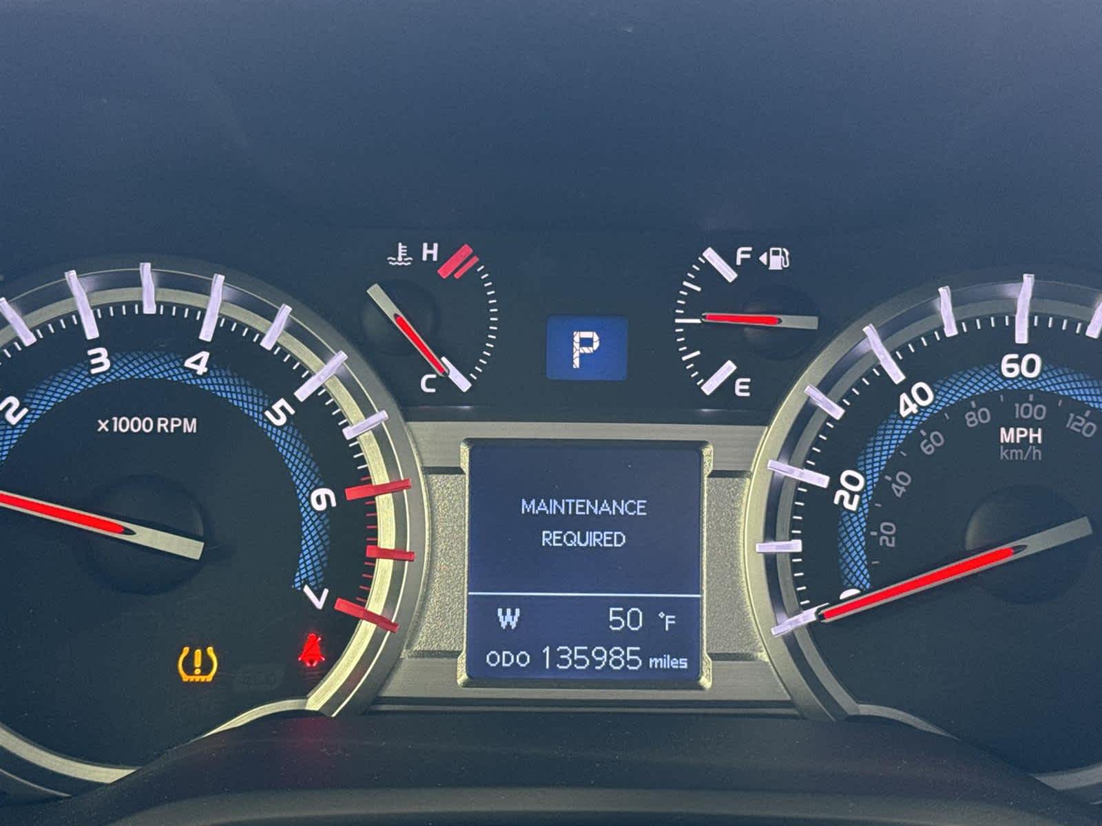 Thumbnail: 2015 Toyota 4Runner - 30