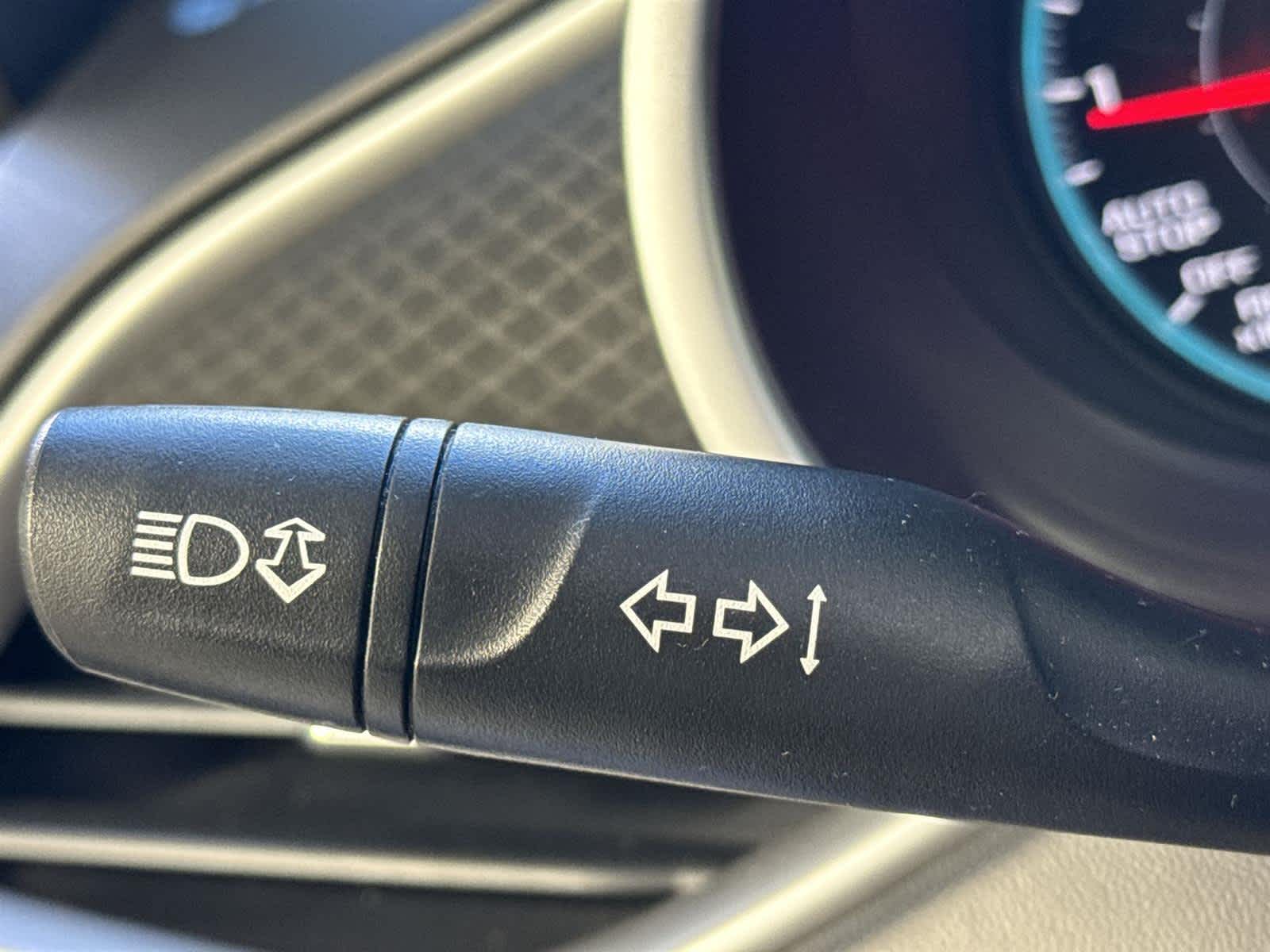 Thumbnail: 2020 Chevrolet Malibu - 26