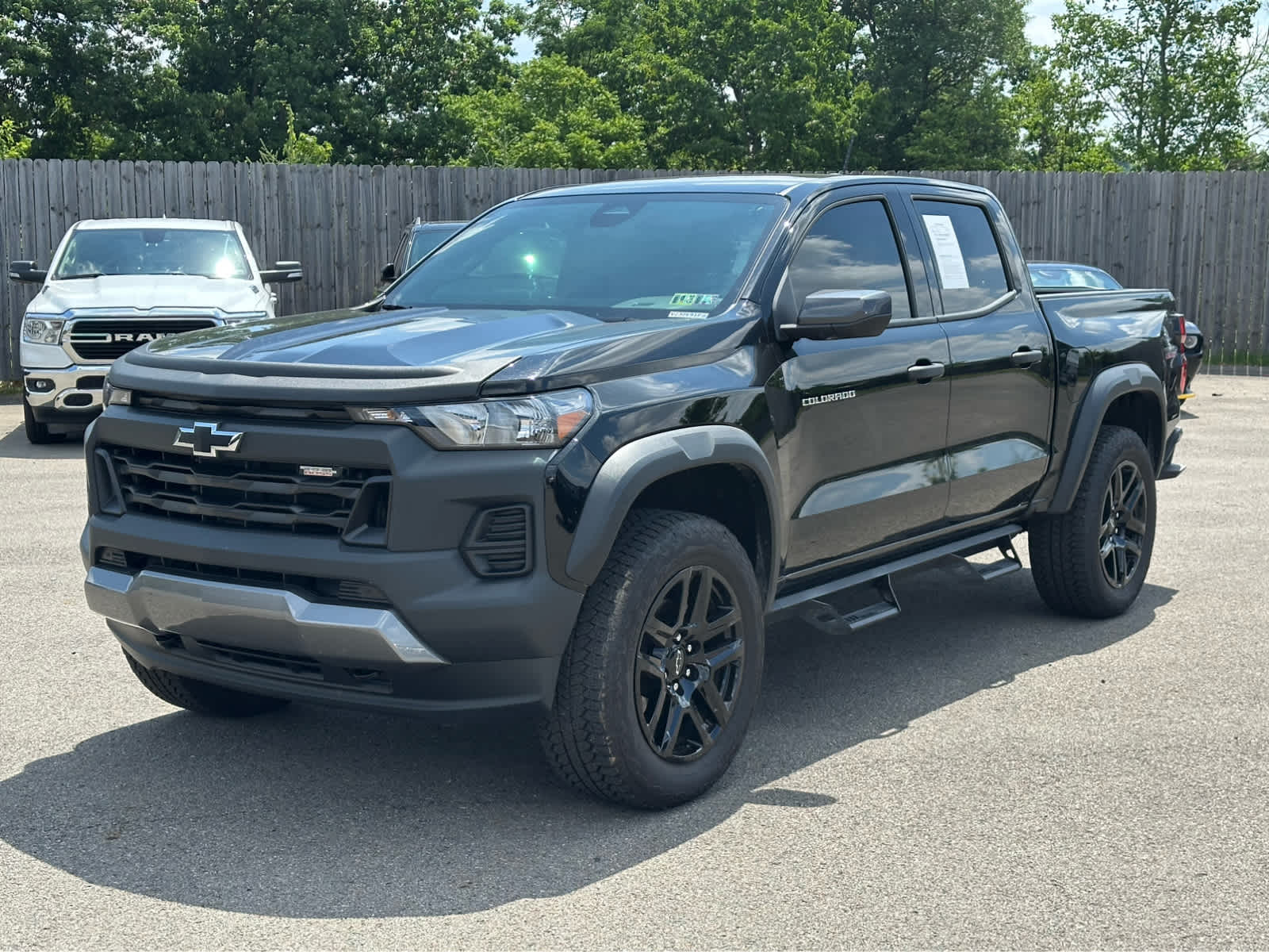 Thumbnail: 2025 Chevrolet Colorado - 1