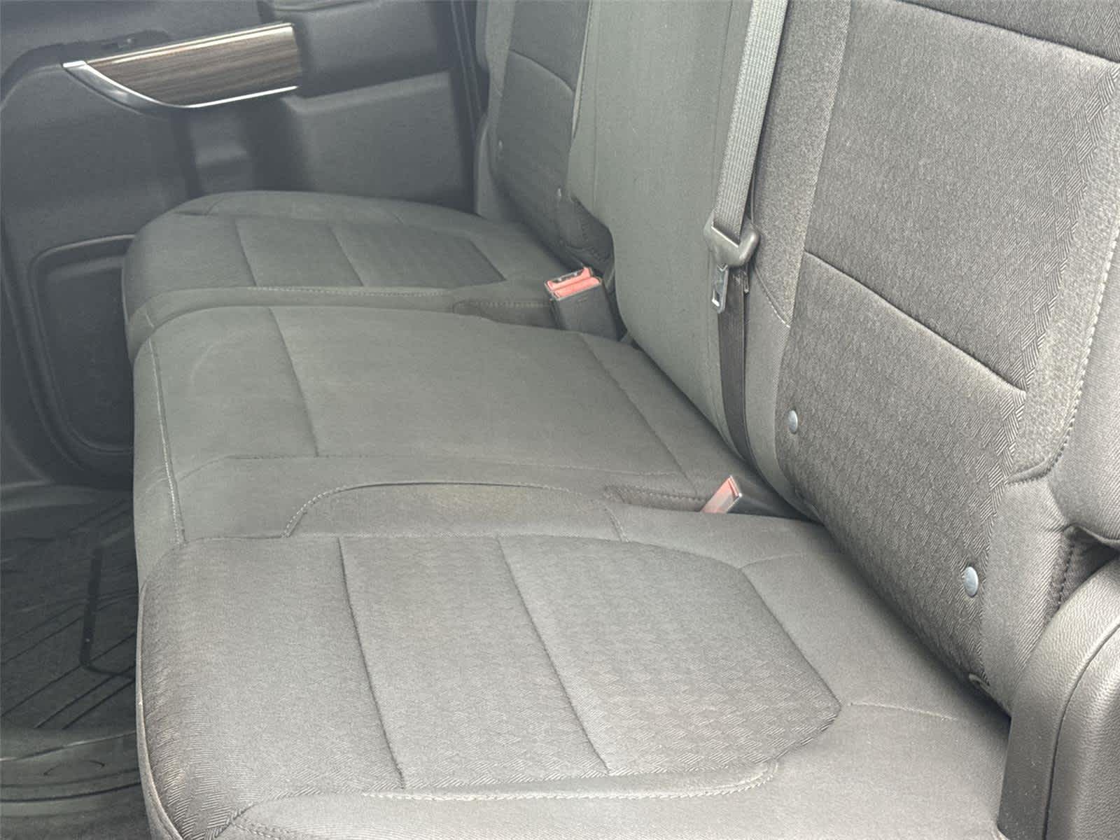 Thumbnail: 2020 Chevrolet Silverado 1500 - 14