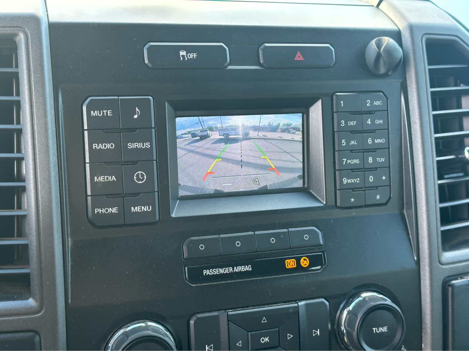 Thumbnail: 2019 Ford F-250 - 15