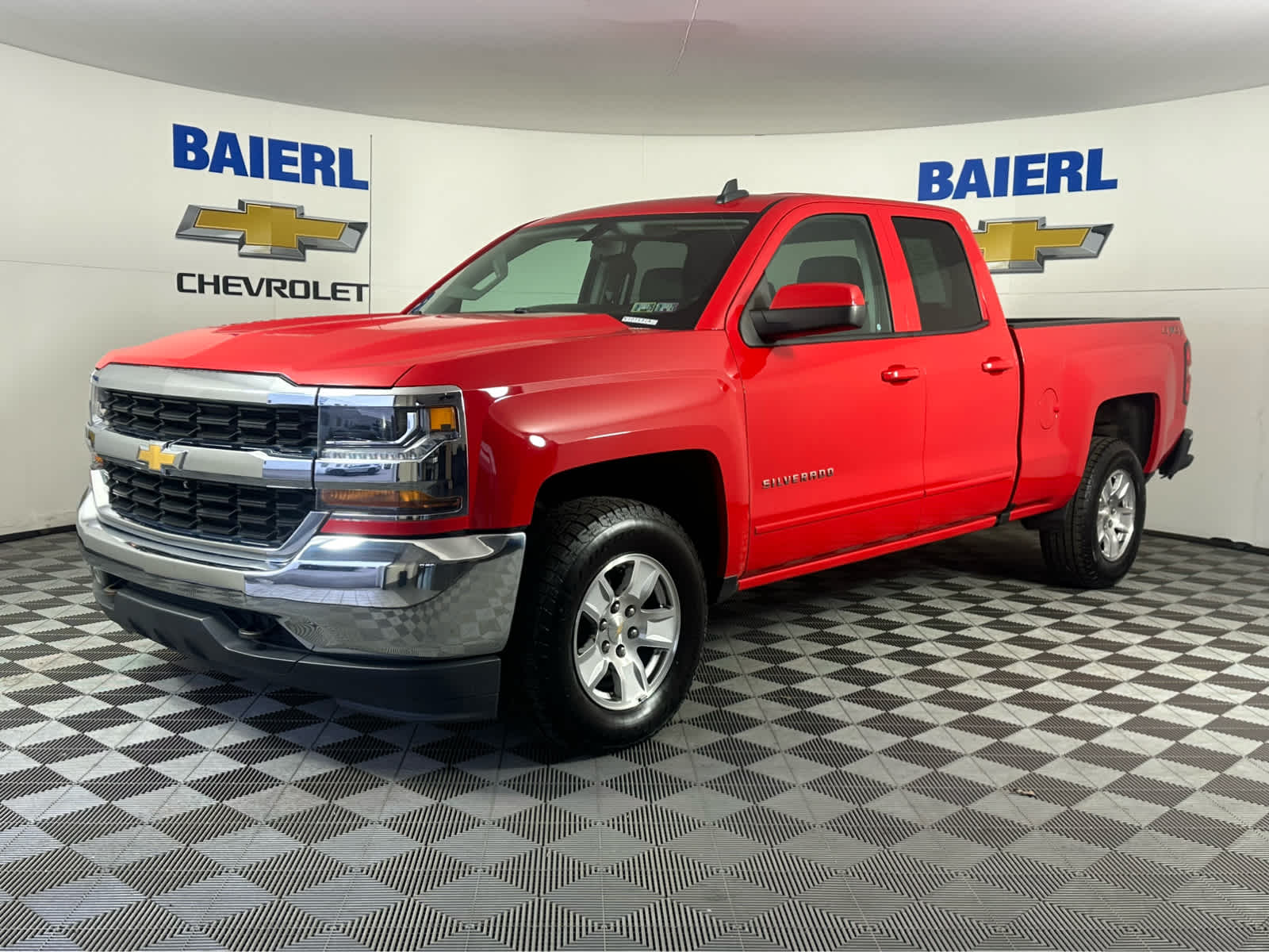 Thumbnail: 2019 Chevrolet Silverado 1500 - 1