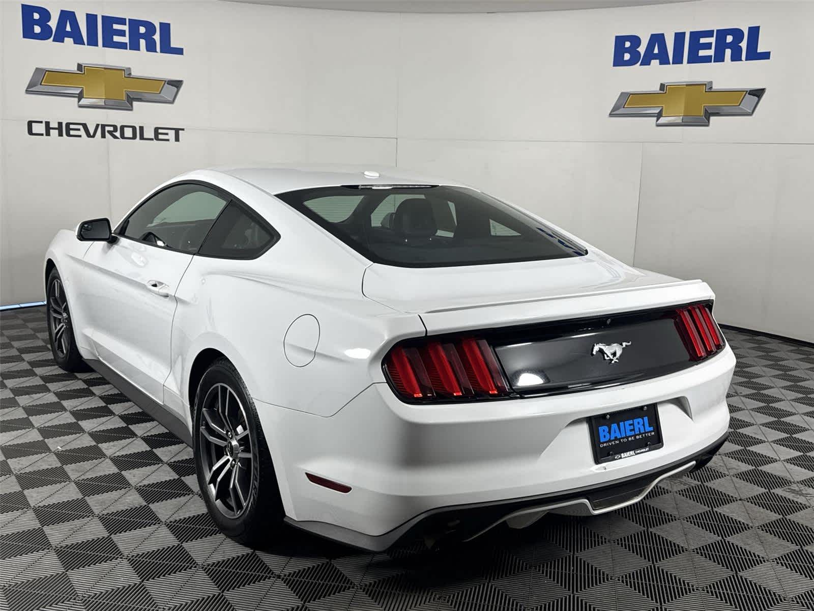 Thumbnail: 2017 Ford Mustang - 3