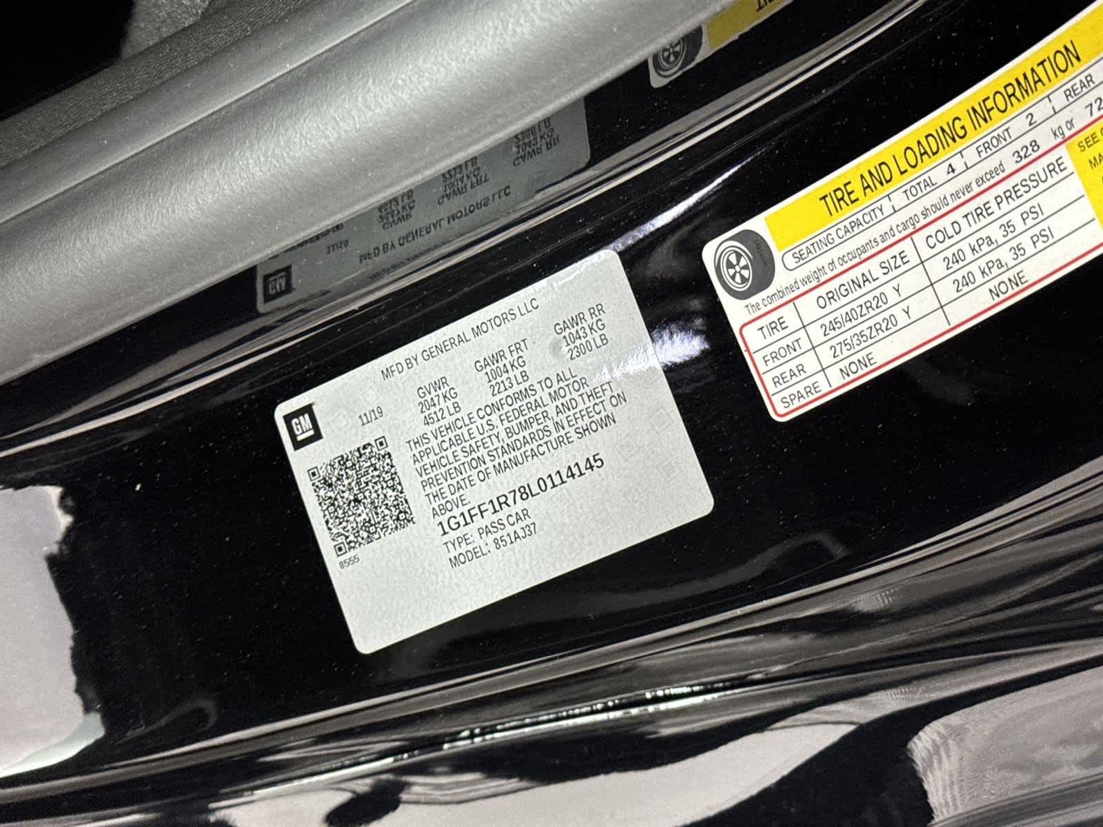 Thumbnail: 2020 Chevrolet Camaro - 30