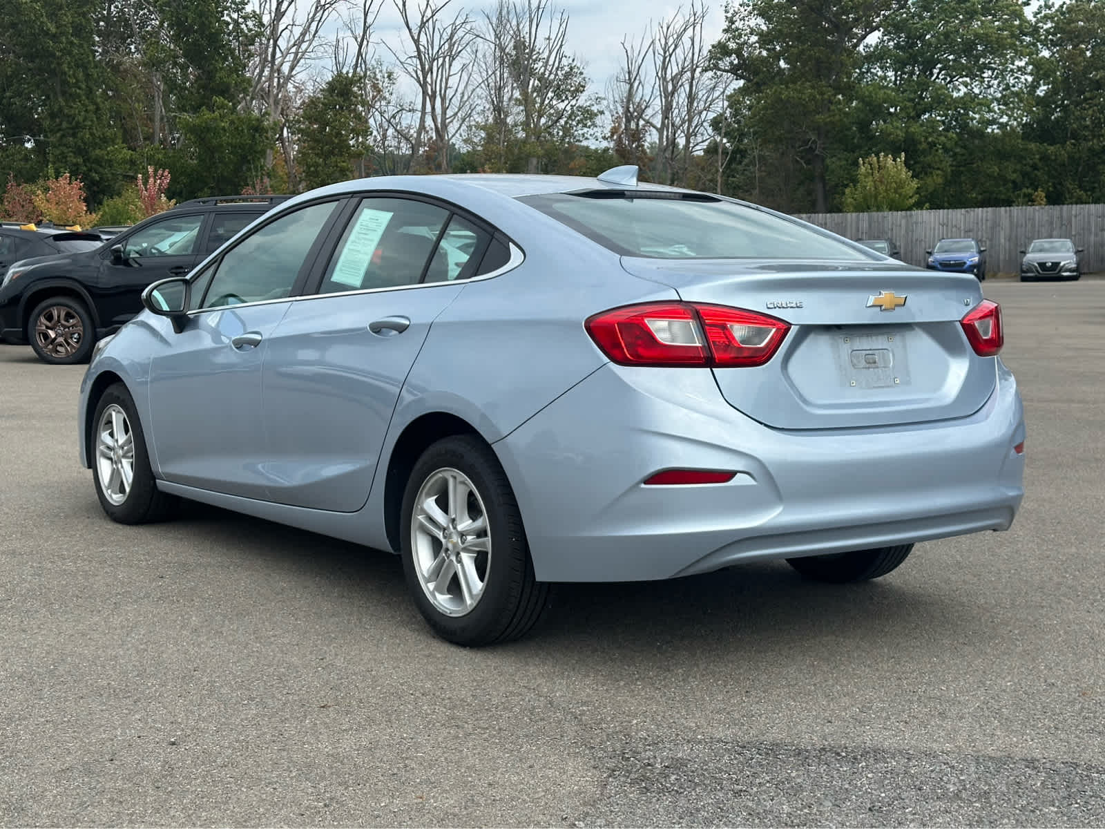 Thumbnail: 2017 Chevrolet Cruze - 5