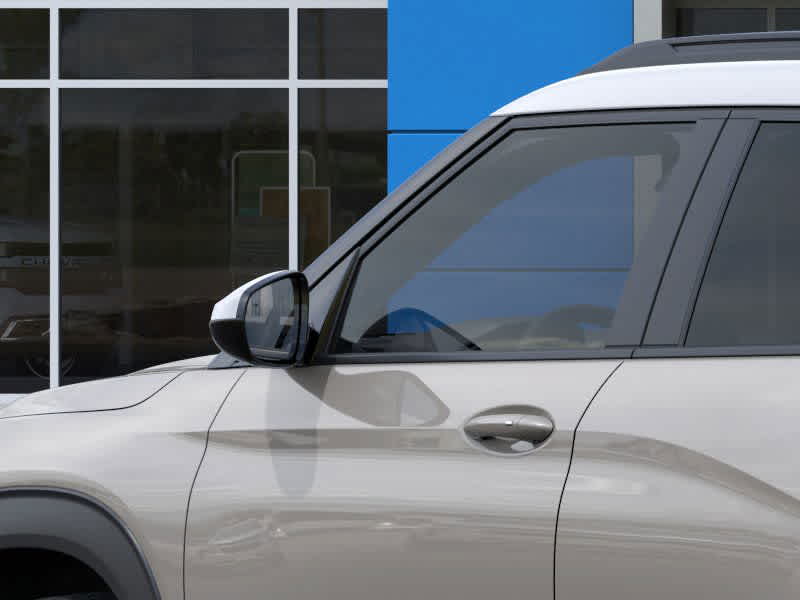 Thumbnail: 2026 Chevrolet TrailBlazer - 12