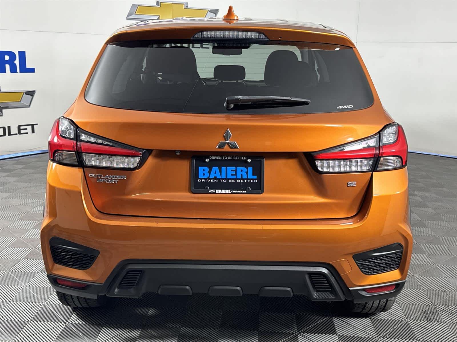 Thumbnail: 2020 Mitsubishi Outlander Sport - 4