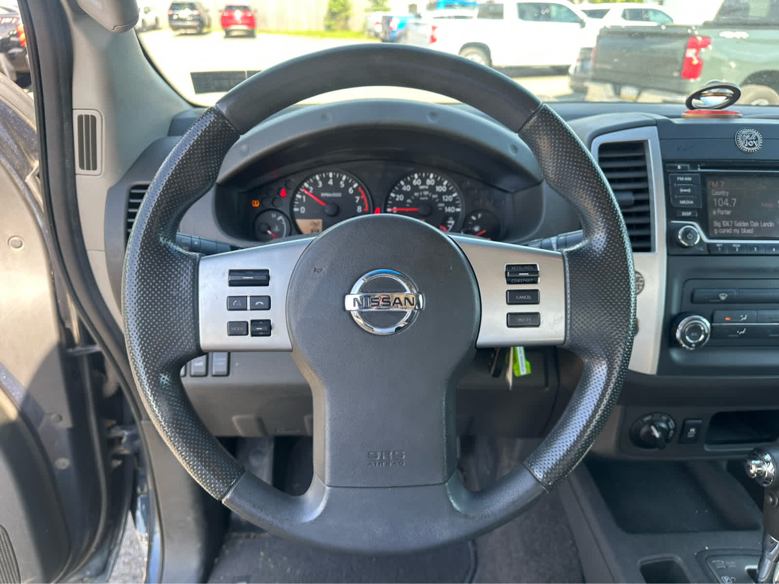 Thumbnail: 2015 Nissan Frontier - 11