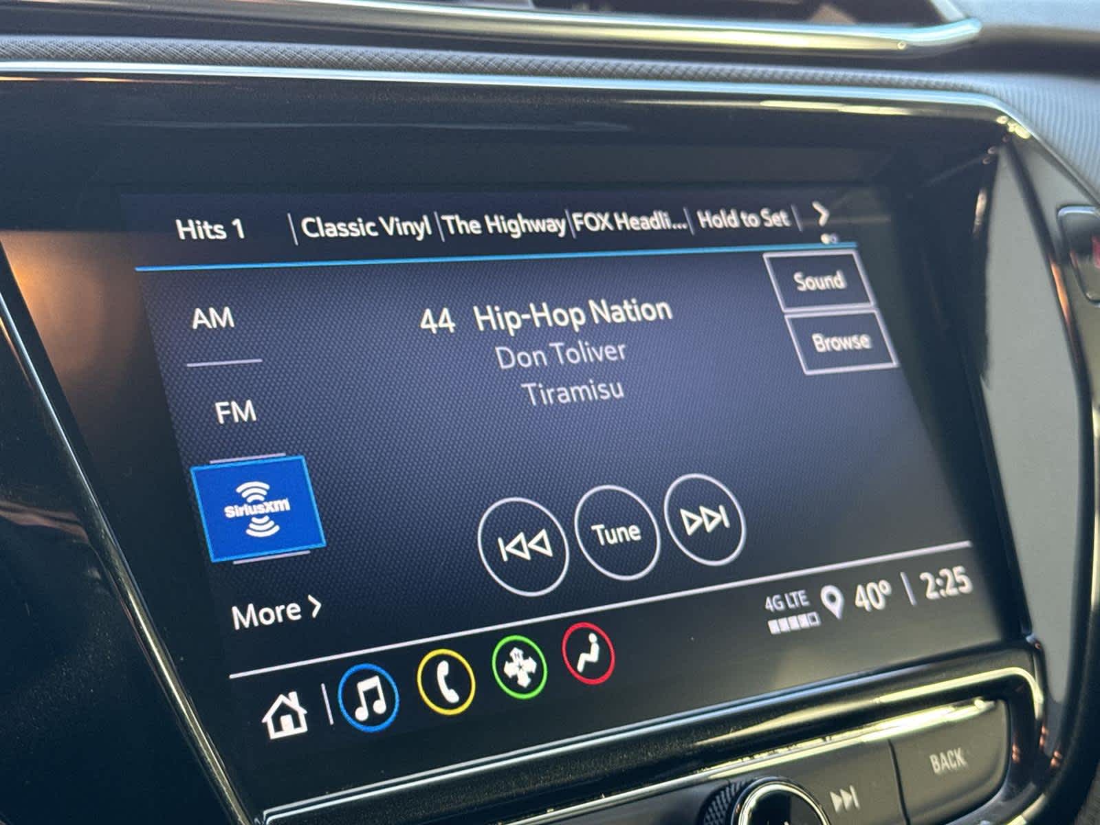 Thumbnail: 2023 Chevrolet TrailBlazer - 17