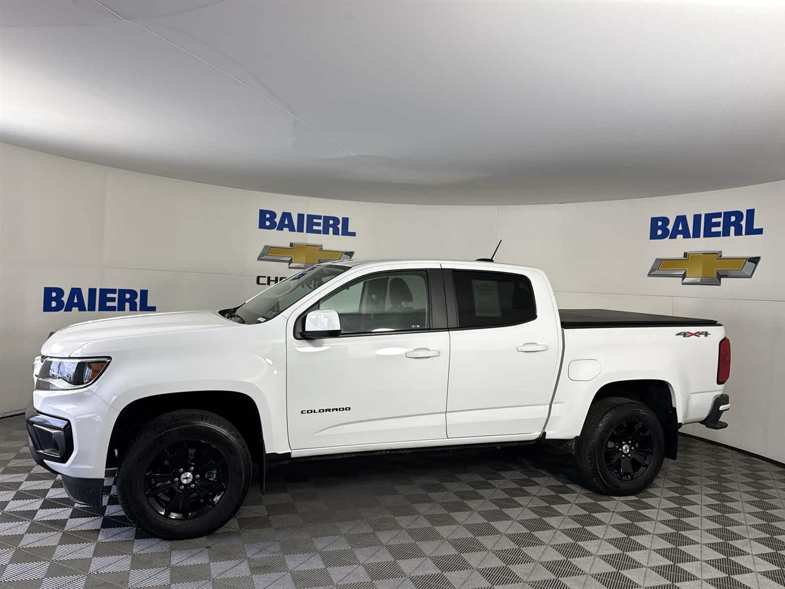 Thumbnail: 2022 Chevrolet Colorado - 2