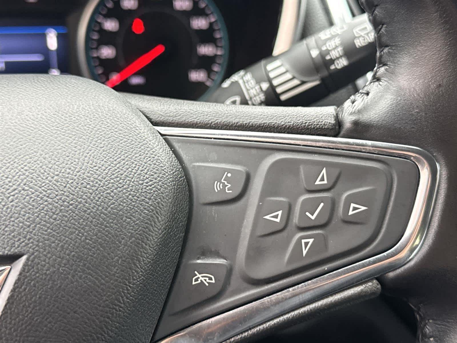 Thumbnail: 2020 Chevrolet Equinox - 27