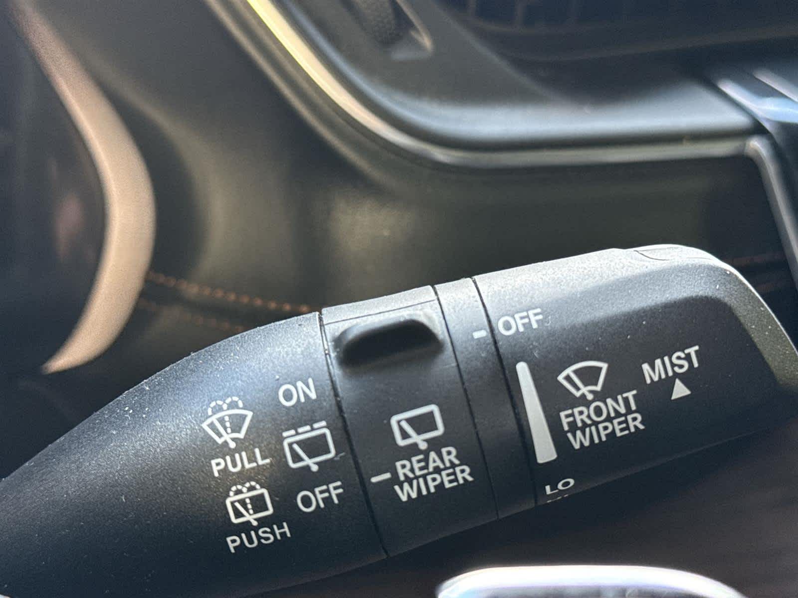 Thumbnail: 2022 Jeep Grand Cherokee - 28